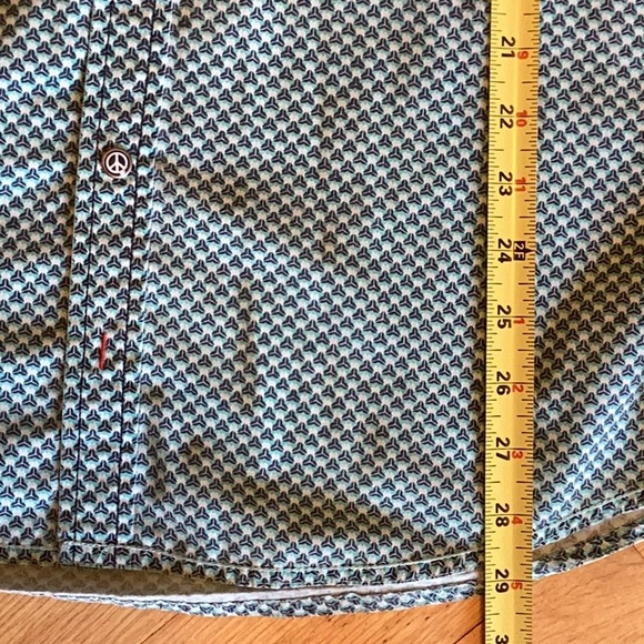 2/$20 Tranquility Mayhem cottonpoly blend young men’s turquoise print but… - Picture 6 of 12